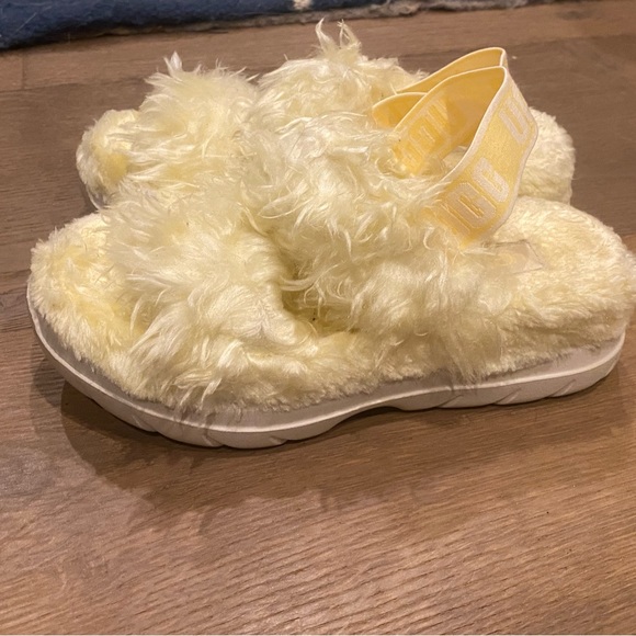 UGG fluff sugar sandal Yellow - Picture 2 of 4